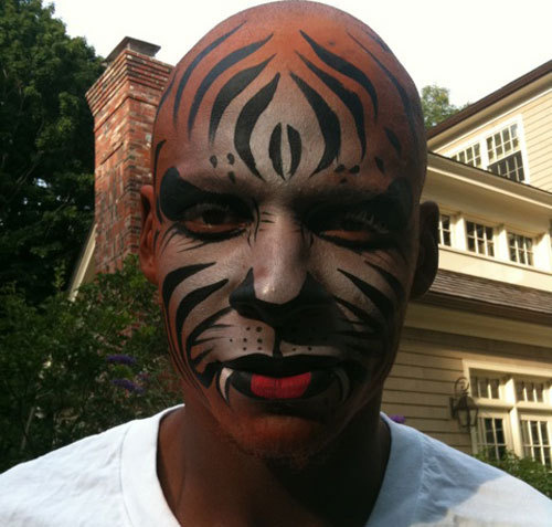 Boston Celtic Ray Allen sports a different look in the offseason...